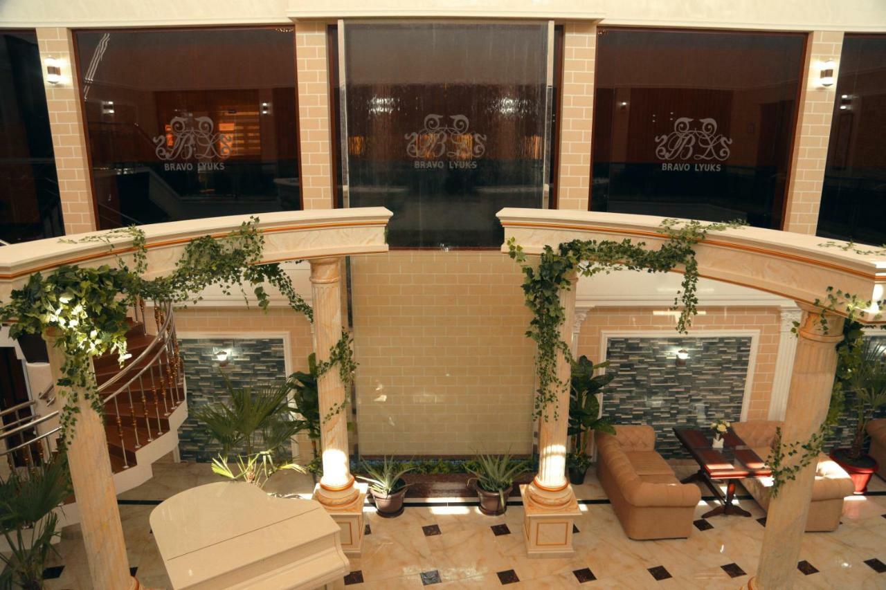 Bravolyuks Hotel ウルゲンチ エクステリア 写真